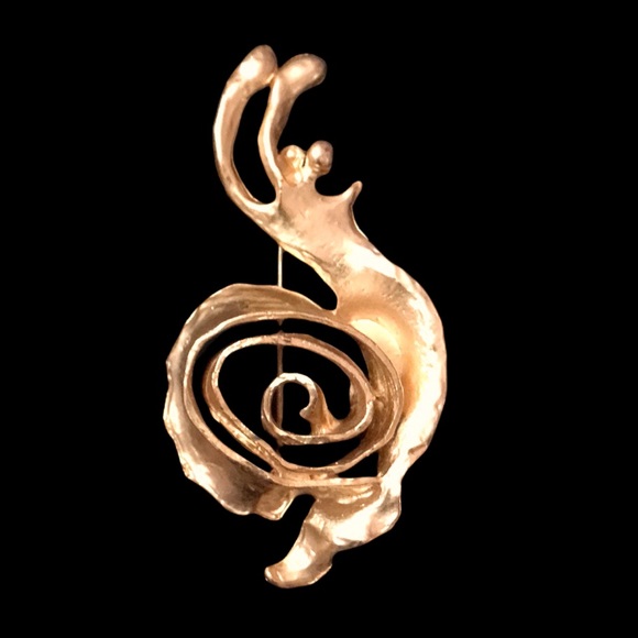 Vintage Jewelry - Vintage Gold Tone Snail Brooch
